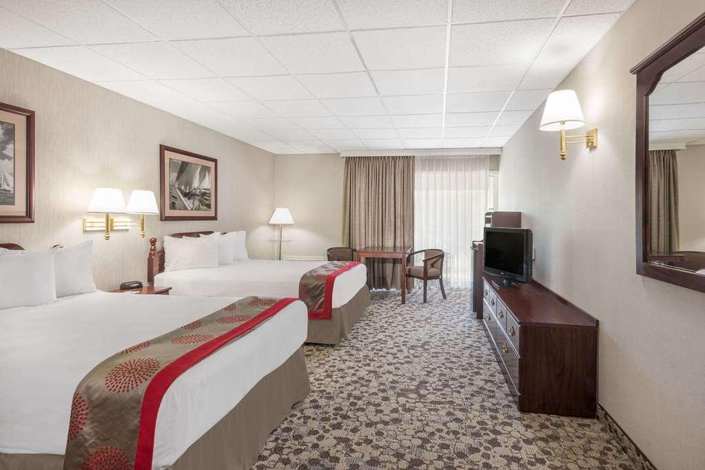 Ramada Plaza By Wyndham Portland Hotel Eksteriør billede