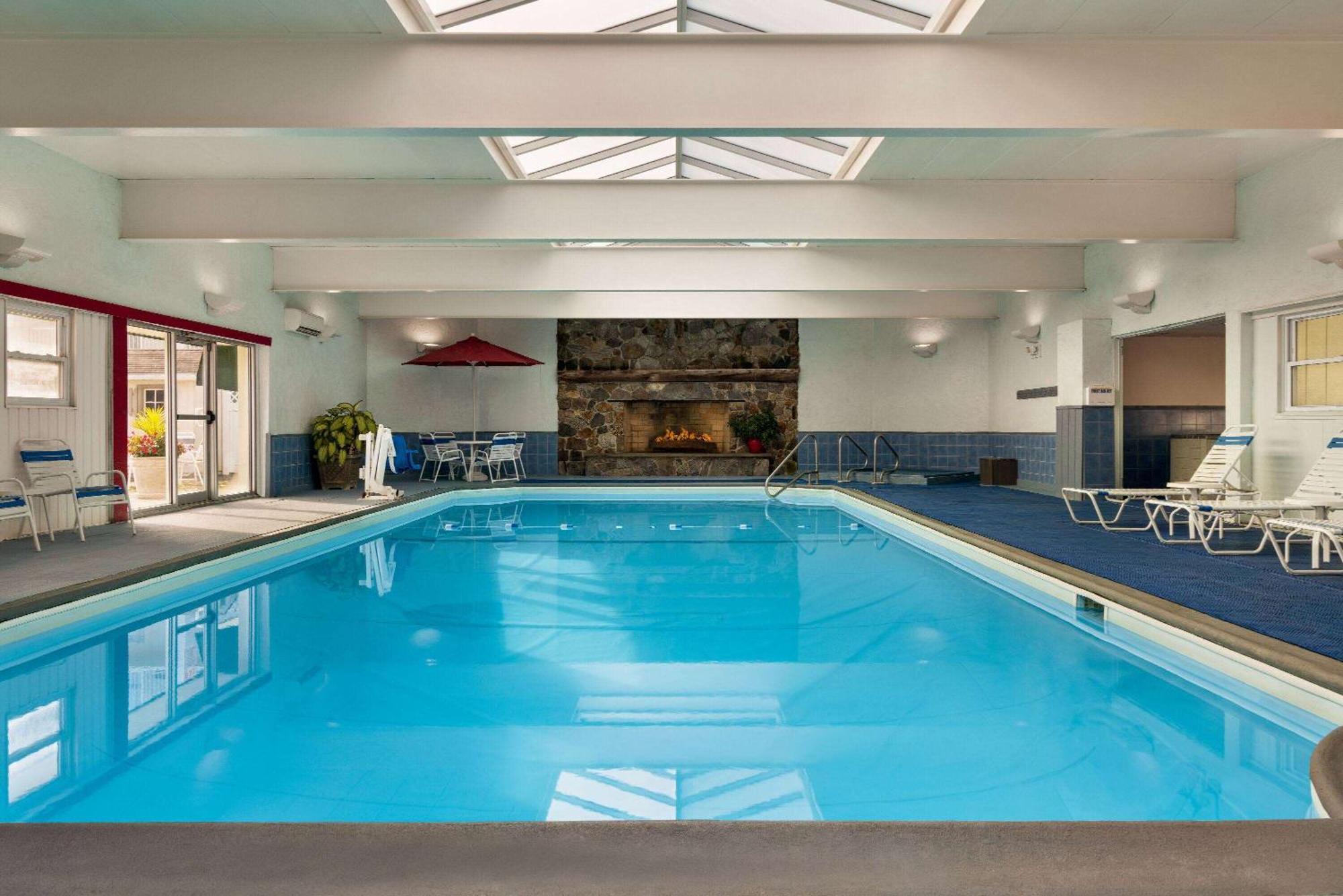 Ramada Plaza By Wyndham Portland Hotel Eksteriør billede